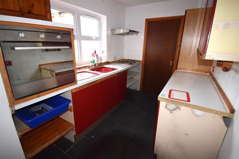 2 bedroom terraced house for sale, Glynllifon Street, Blaenau Ffestiniog