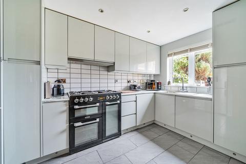 9 Alisander Close, Snodland, ME6 5SH