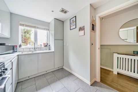9 Alisander Close, Snodland, ME6 5SH