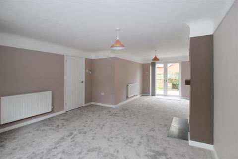 3 bedroom house for sale, Segensworth Road, Fareham PO15