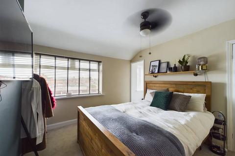 89 Brooklands Road, Hull, HU5 5AE