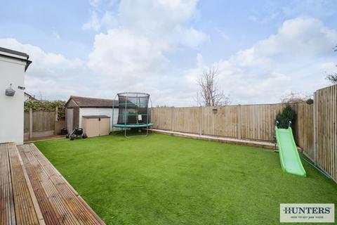 4 bedroom semi-detached bungalow for sale, Glenmore Road, Welling