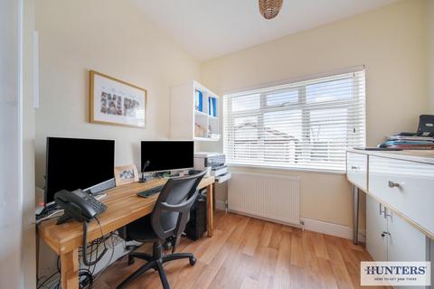 20 Glenmore Road, Welling, DA16 3BE