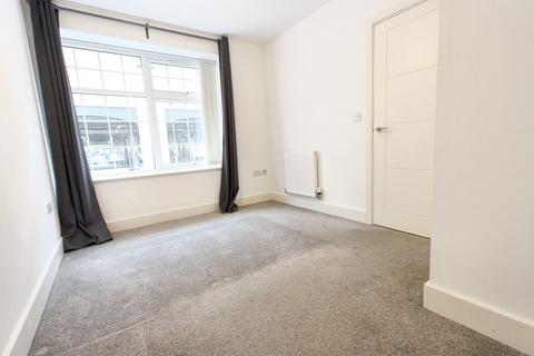 1 bedroom flat to rent, Barker Road, Maidstone ME16