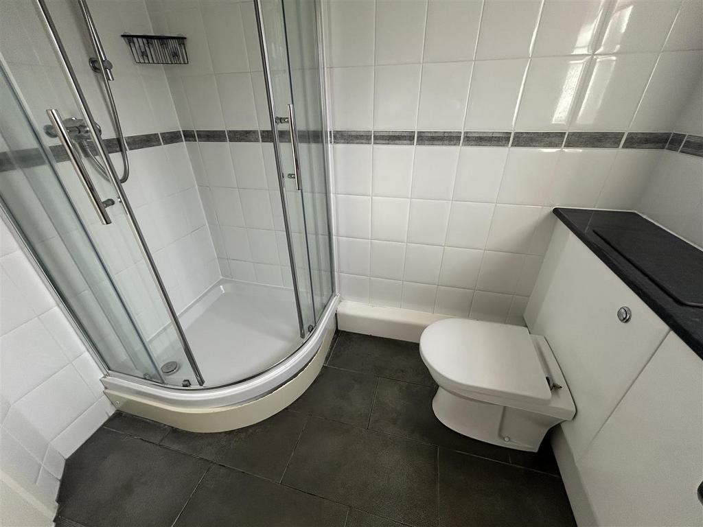 En suite shower room
