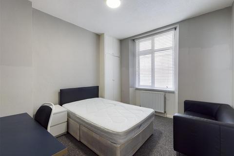 undefined, Broad Street, Brighton