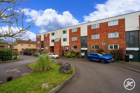 1 bedroom flat for sale, Quantock Parade, Bridgwater TA6