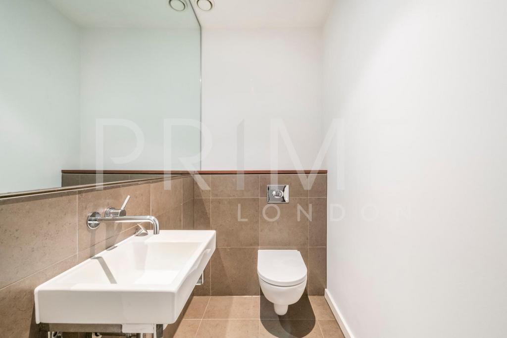 Bathroom(1) (3).jpg