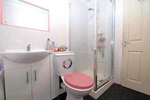 28 Chomlea Manor, Salford, M6 8PB