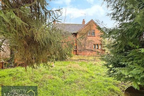 2 bedroom semi-detached house for sale, Old Snitterfield Road, Stratford-Upon-Avon