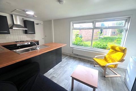 1 bedroom in a house share to rent, Norfolk Park Road, Sheffield S2