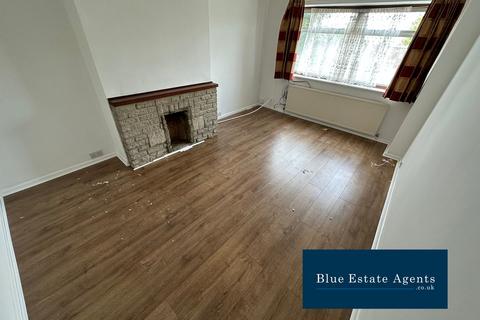 2 bedroom ground floor maisonette for sale, Bankside, Southall, UB1