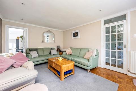 4 bedroom detached bungalow for sale, Fairlie Gardens, Surrenden, Brighton