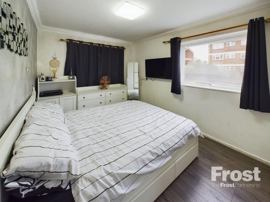 Bedroom`