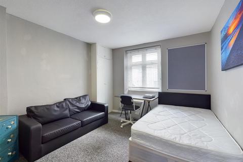 2 bedroom flat to rent, Broad Street, Brighton