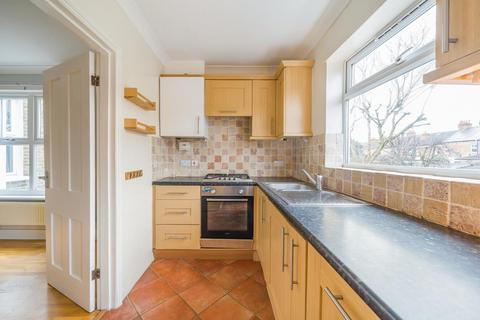 2 bedroom maisonette for sale, Murray Road, Ealing