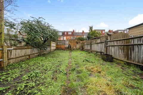 2 bedroom maisonette for sale, Murray Road, Ealing