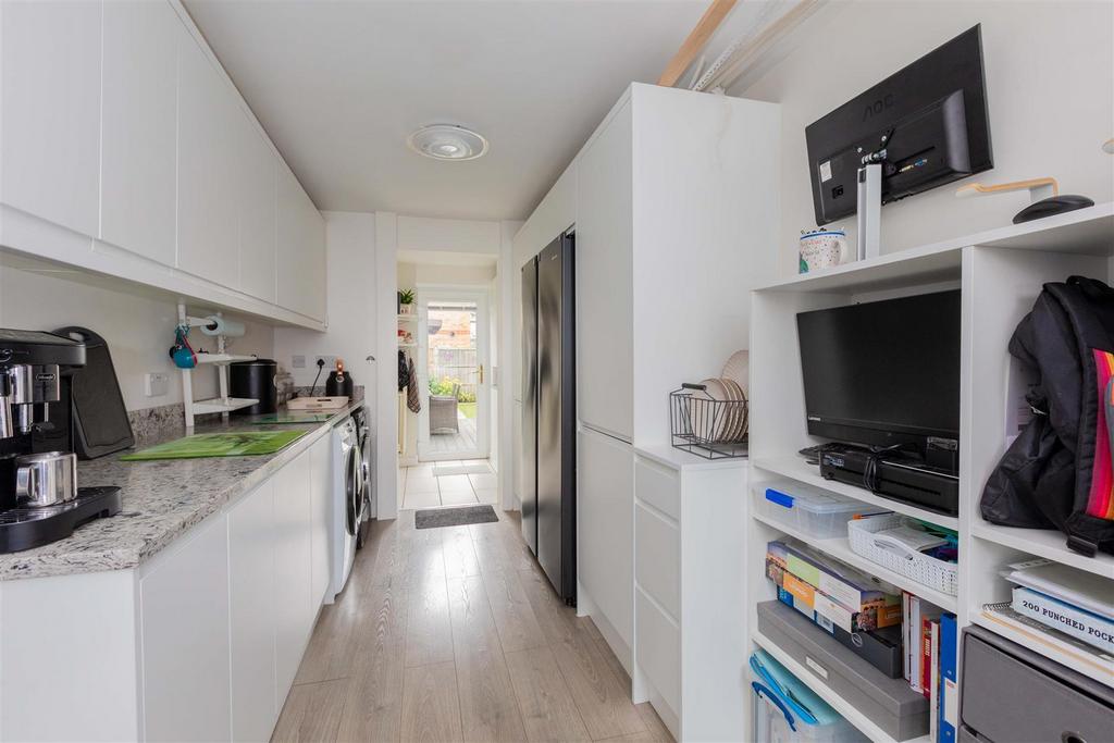 Kitchen (Utility)
