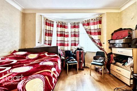 3 bedroom terraced house for sale, Wilmot Road, London