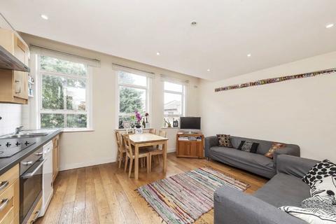 4 bedroom flat to rent, Kepler Road, London SW4