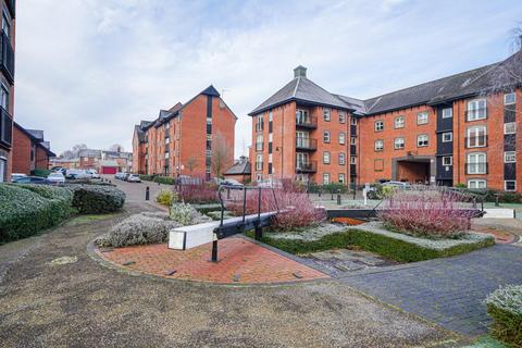 2 bedroom flat for sale, The Wharf, Leighton Buzzard