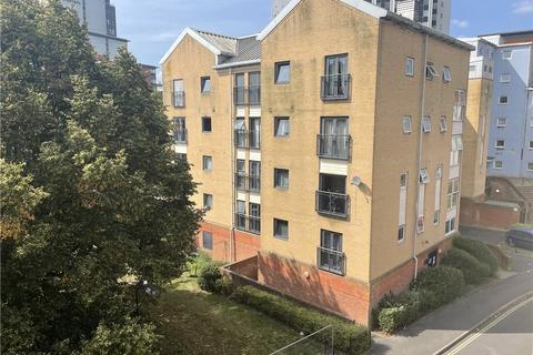 2 bedroom apartment for sale, Carpathia Drive, Southampton, Hampshire