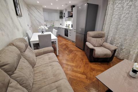 undefined, Litten Tree House, CM7