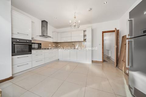 4 bedroom house to rent, Kenlor Road London SW17