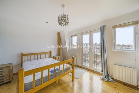 4 bedroom house to rent, Kenlor Road London SW17