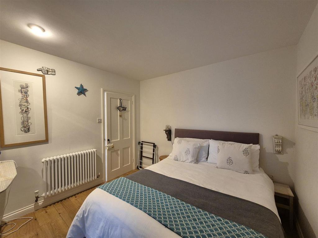 Bedroom two .jpg