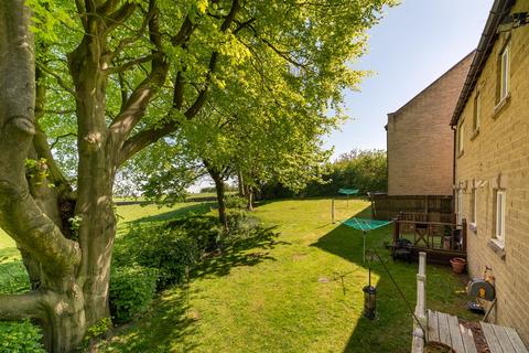 undefined, Hilton Court, Bramhope LS16
