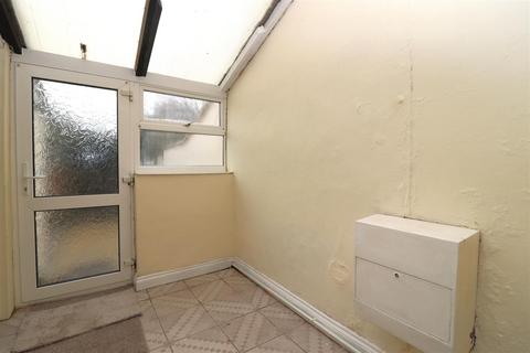 2 bedroom flat for sale, Fort Street, Barnstaple