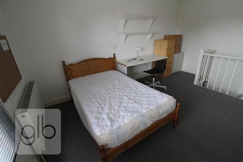 2 bedroom terraced house to rent, Monks Road, Coventry