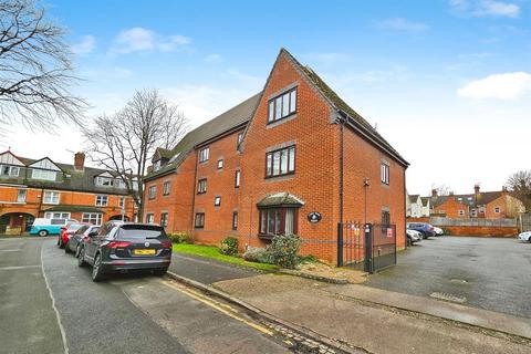 2 bedroom apartment for sale, Limetree Mews, Kettering NN15