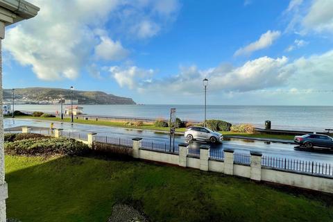 2 bedroom retirement property for sale, Clarence Road, Craig y Don, Llandudno