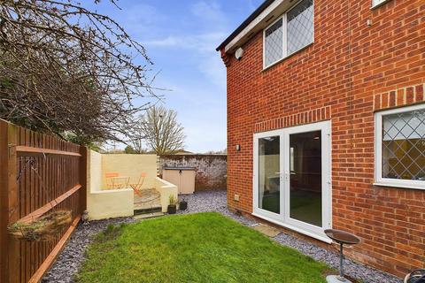 1 bedroom end of terrace house for sale, Honeybourne Drive, Cheltenham, Gloucestershire, GL51