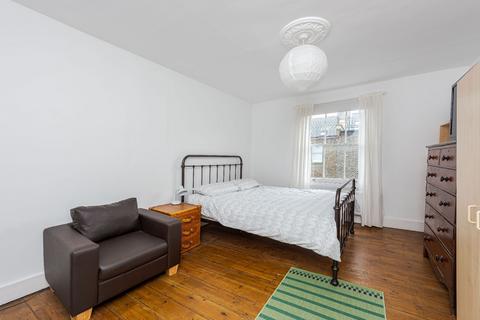 1 bedroom flat for sale, Barton Road, London W14