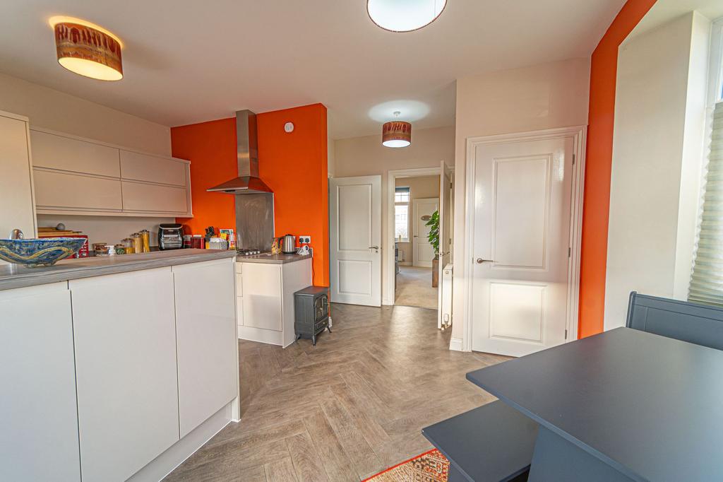 Kitchen/Dinning Room