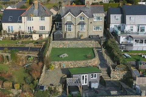 4 bedroom detached house for sale, Brig Y Don, Llanaber