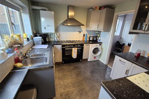 35 Parish Close, Dawley, Telford, TF4 3ES