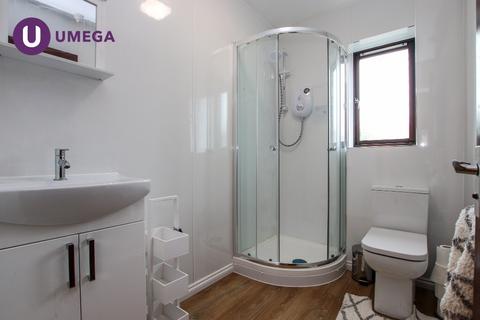 2 bedroom apartment to rent, Allanfield, Brunswick, Edinburgh, EH7