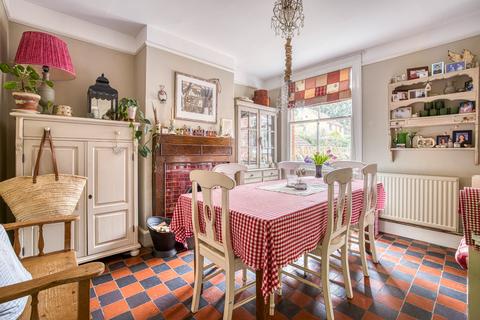 4 bedroom semi-detached house for sale, Bath Road, Wells (700mts from Cathedral)