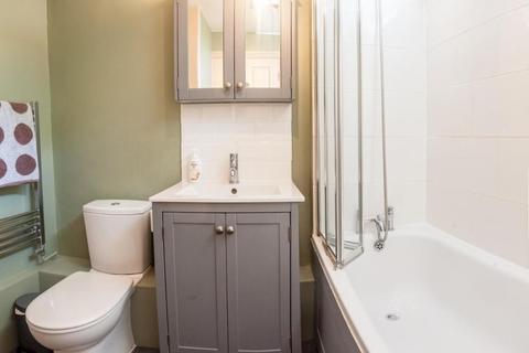 1 bedroom flat for sale, Shepherd's Bush W12 W12