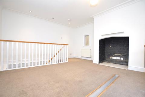 1 bedroom apartment for sale, Woodbridge Road, Guildford, Surrey, GU1