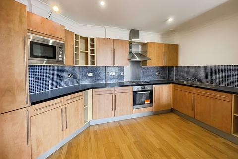 2 bedroom flat to rent, Merchants Quay, East Street, Leeds, West Yorkshire, LS9