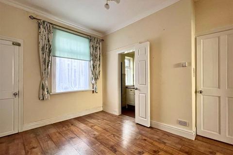 undefined, Rosebery Avenue, Scarborough