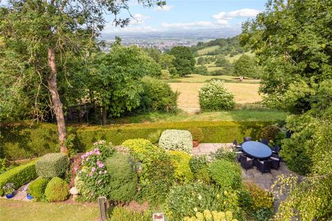 undefined, Cleeve Hill, Cheltenham, Gloucestershire, GL52