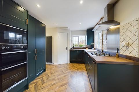 56 Bickerstaffes Road, Towcester, NN12 6EQ
