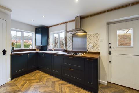 56 Bickerstaffes Road, Towcester, NN12 6EQ