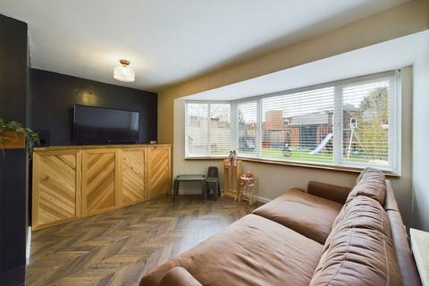 56 Bickerstaffes Road, Towcester, NN12 6EQ